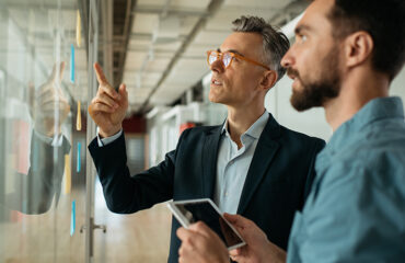 Reorganizing IT with Agile Software Development Methodology