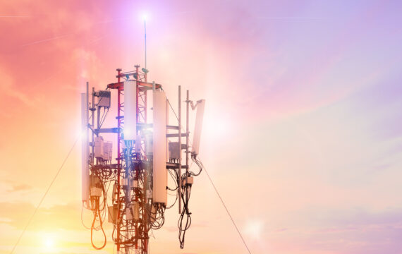 AWS Migration Services for Seamless Big Data Analytics in Telecom