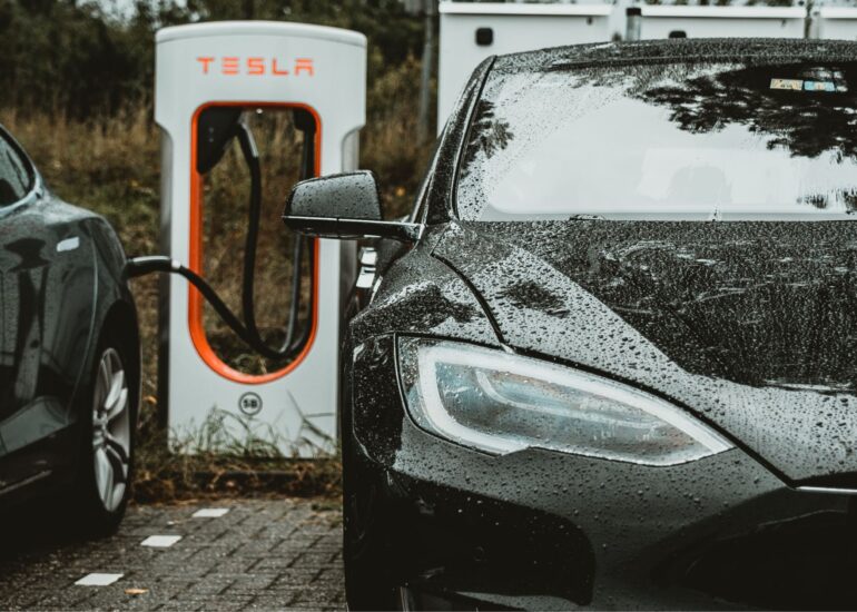eMobility and Fleet Electrification: Where Are the New Profit Pools?