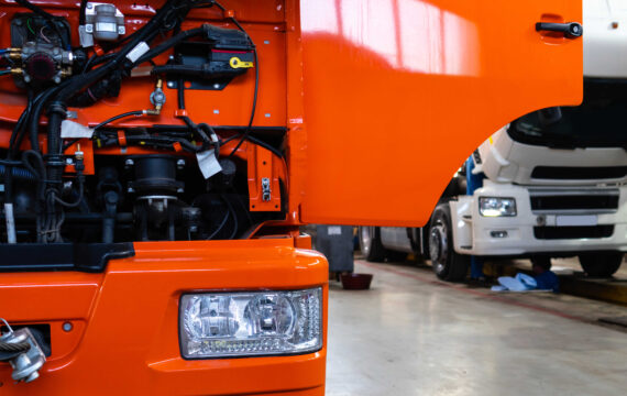 How to Apply Predictive Analytics for Fleet Maintenance Software